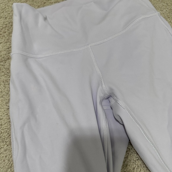 Lululemon WUNDER UNDER HIGH-RISE TIGHT 25" *LUXTREME in Lavender Dew - Picture 4 of 4